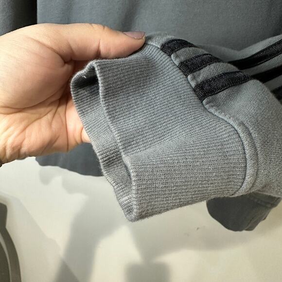 Adidas Men's USED Gray Black Track Jacket Zip Up, Size XL - Picture 6 of 9